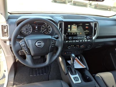 2026 Nissan Frontier Crew Cab SV