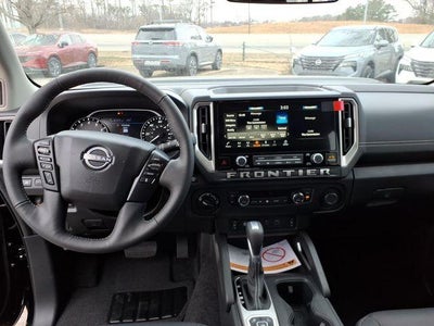 2026 Nissan Frontier Crew Cab SV