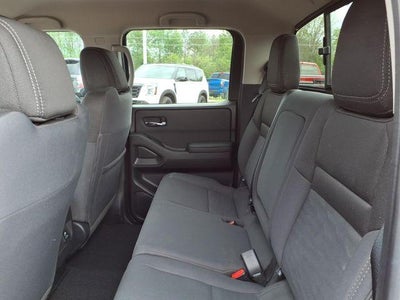 2024 Nissan Frontier Crew Cab Long Bed SV