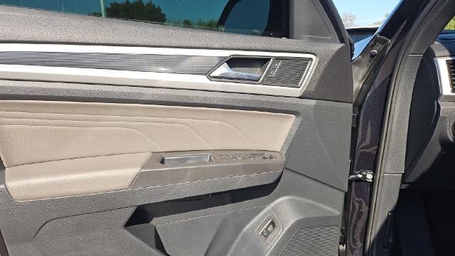 2023 Volkswagen Atlas Cross Sport 2.0T SEL 4MOTION