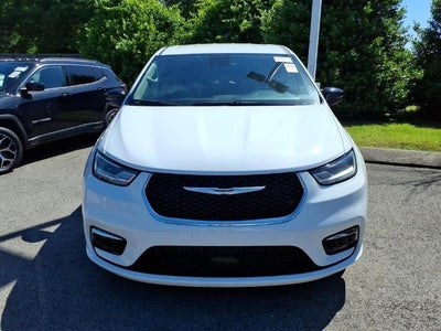 2024 Chrysler Pacifica Touring L FWD