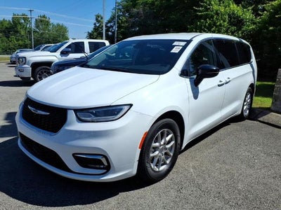 2024 Chrysler Pacifica Touring L FWD