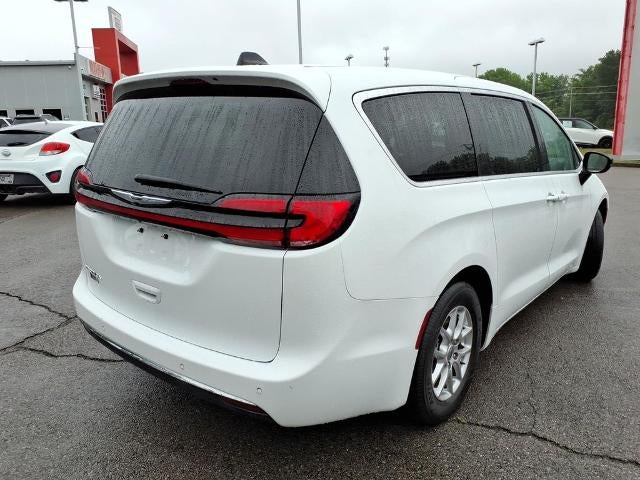 2024 Chrysler Pacifica Touring L FWD