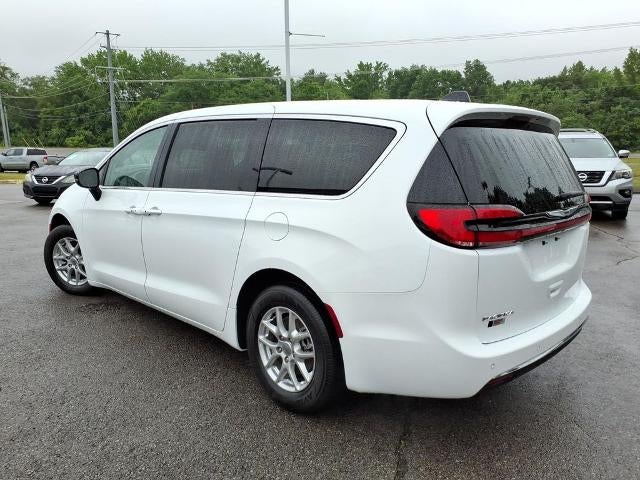 2024 Chrysler Pacifica Touring L FWD