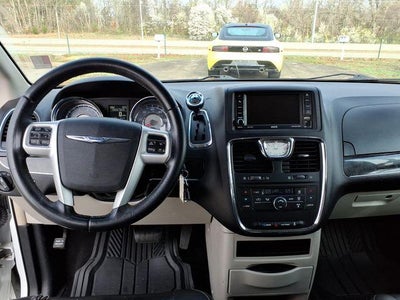 2015 Chrysler Town & Country 4dr Wgn Touring