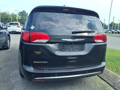 2020 Chrysler Pacifica Touring L Plus FWD