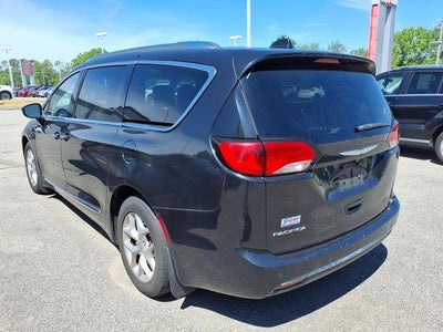 2017 Chrysler Pacifica Touring-L Plus FWD