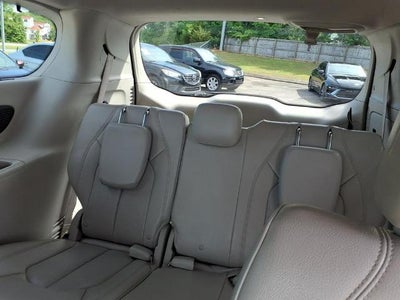 2017 Chrysler Pacifica Touring-L Plus FWD