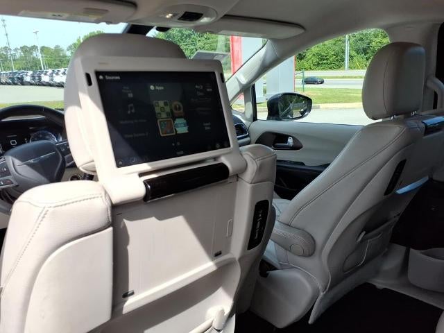 2017 Chrysler Pacifica Touring-L Plus FWD