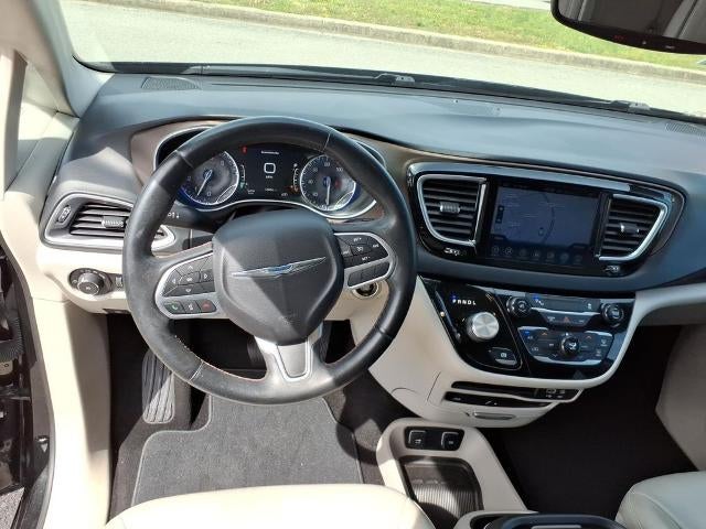 2017 Chrysler Pacifica Touring-L Plus FWD