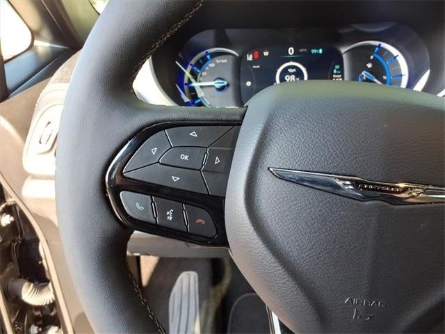 2024 Chrysler Pacifica Hybrid Select FWD