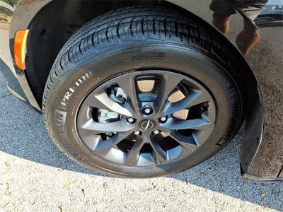 2024 Chrysler Pacifica Hybrid Select FWD