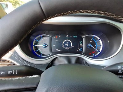 2024 Chrysler Pacifica Hybrid Select FWD