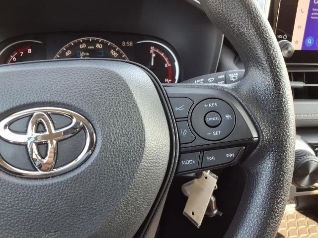 2023 Toyota RAV4 LE FWD (GS)