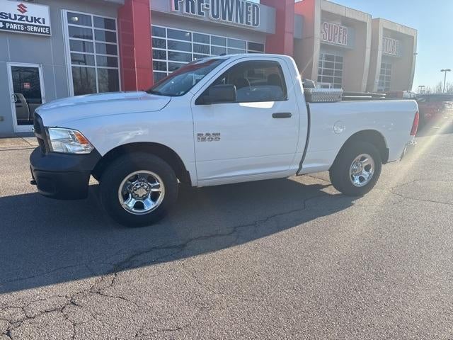 2017 RAM 1500 Tradesman 4x4 Regular Cab 6'4" Box