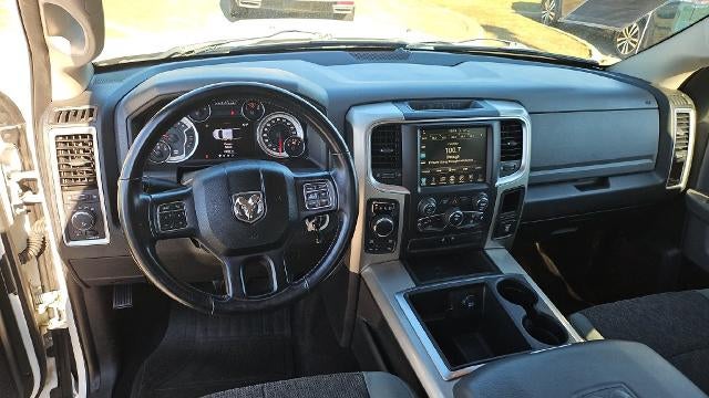 2015 RAM 1500 4WD Crew Cab 5.7 Ft Box Big Horn