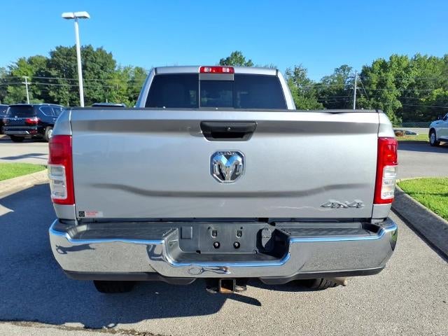 2022 RAM 2500 Tradesman 4x4 Crew Cab 6'4" Box