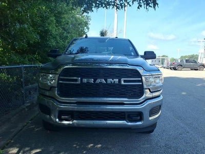 2022 RAM 2500 Tradesman 4x4 Crew Cab 6'4" Box