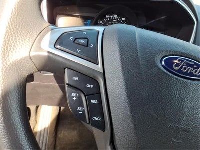 2016 Ford Fusion 4dr Sdn SE FWD