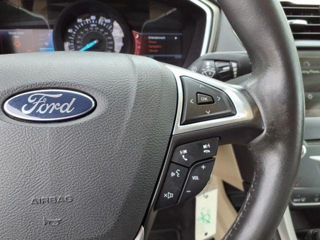 2014 Ford Fusion 4dr Sdn SE FWD