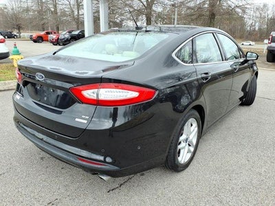 2014 Ford Fusion 4dr Sdn SE FWD