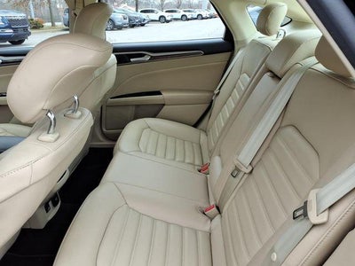 2014 Ford Fusion 4dr Sdn SE FWD