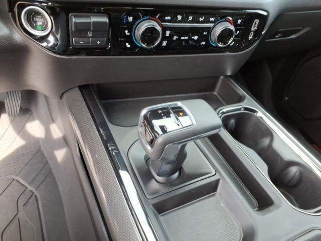 2023 Chevrolet Silverado 1500 Crew Cab Short Box 4-Wheel Drive ZR2