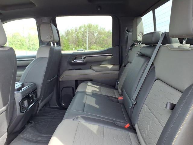 2023 Chevrolet Silverado 1500 Crew Cab Short Box 4-Wheel Drive ZR2