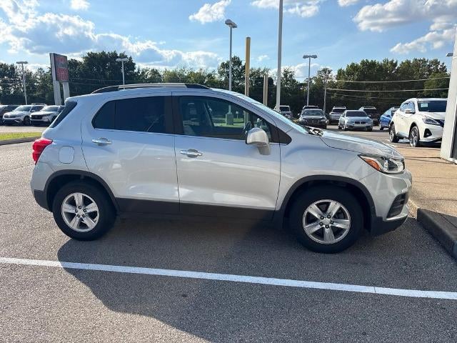 Used 2019 Chevrolet Trax LT with VIN 3GNCJLSB6KL211369 for sale in Clarksville, TN