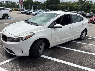 2017 Kia Forte LX Auto
