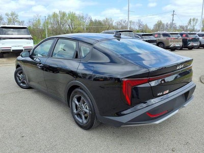 2025 Kia K4 LXS FWD