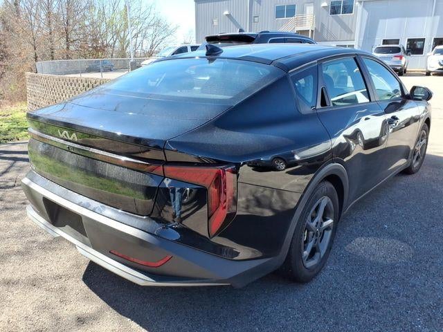 2025 Kia K4 LXS FWD