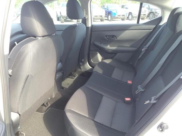 2025 Nissan Sentra SV CVT