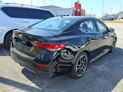 2025 Nissan Sentra SR CVT