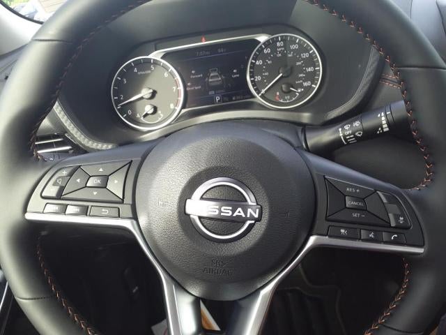 2025 Nissan Sentra SR CVT