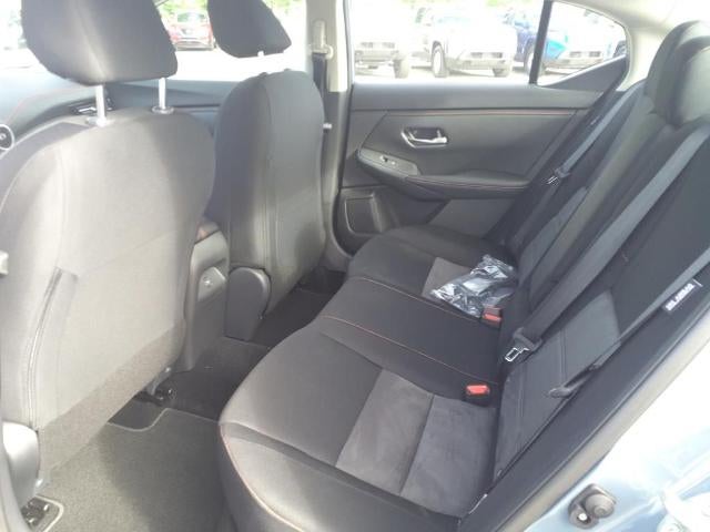 2025 Nissan Sentra SR CVT