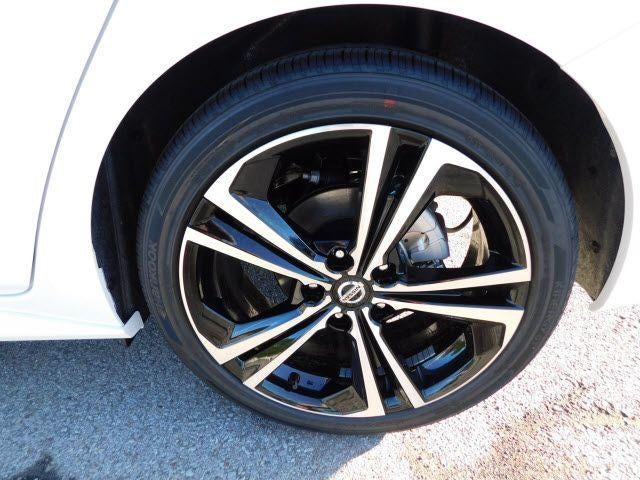 2021 Nissan Sentra SR CVT