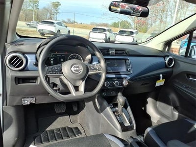 2025 Nissan Versa SV