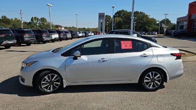 2023 Nissan Versa SV