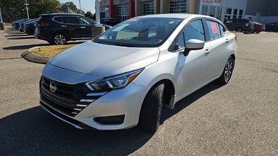 2023 Nissan Versa SV