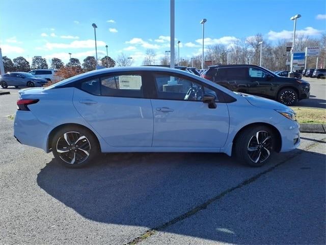 2025 Nissan Versa SR