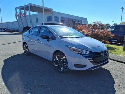 2025 Nissan Versa SR