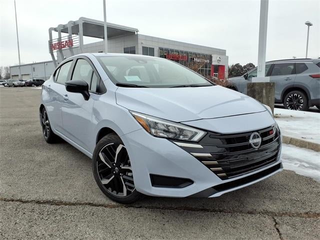 2025 Nissan Versa SR