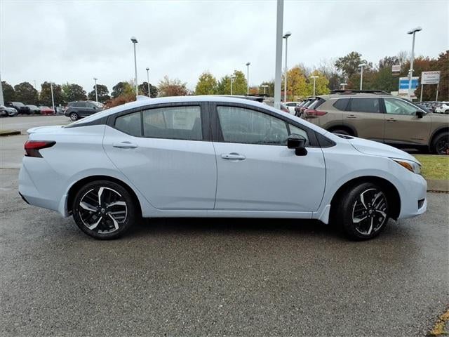 2025 Nissan Versa SR