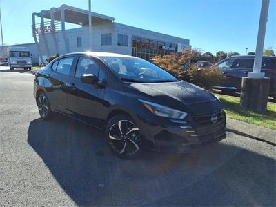 2025 Nissan Versa SR