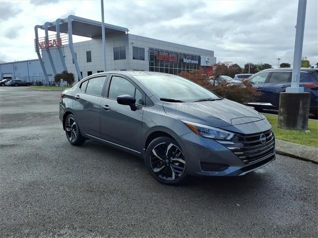 2025 Nissan Versa SR