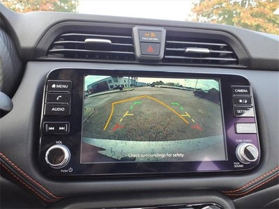 2025 Nissan Versa SR