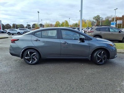 2025 Nissan Versa SR