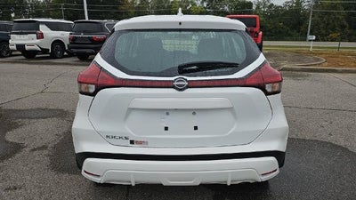 2025 Nissan Kicks Play S