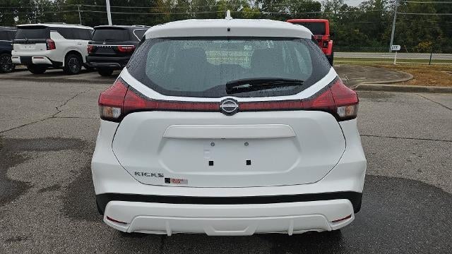 2025 Nissan Kicks Play S